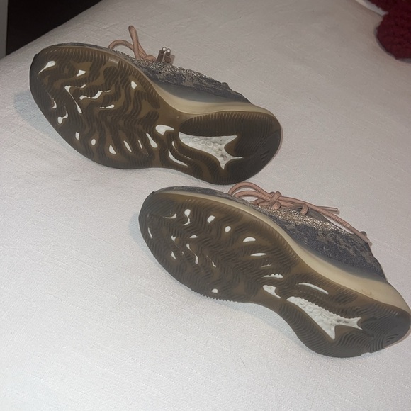 Yeezys - Picture 5 of 5